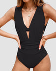 Luxueus shaping-badpak met diepe V-hals