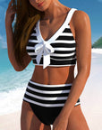 Laluna® Gestreepte bikini met hoge taille – flatterende taille, tijdloze streepjeslook