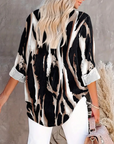 Telyra - Blouse Met Hoge Kraag Irregulier Print