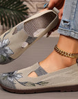 Arixa - Ademend Comfortabele Schoenen met Geborduurde Bloem