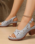 Cirethia - Dames sandalen met comfortabele hak en open ontwerp