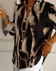 Telyra - Blouse Met Hoge Kraag Irregulier Print