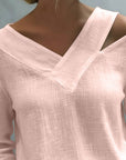 Melyra - Elegante Top met Asymmetrische V-Hals