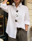 Kaeloria - Elegante Blouse van Katoen en Linnen met Metalen Knopen