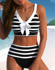 Laluna® Gestreepte bikini met hoge taille – flatterende taille, tijdloze streepjeslook