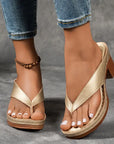 Fynavelle - Dames sandalen met comfortabele hak en elegante ergonomische zool