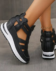 Romina - Elegante en lichtgewicht sandalen met sleehakken