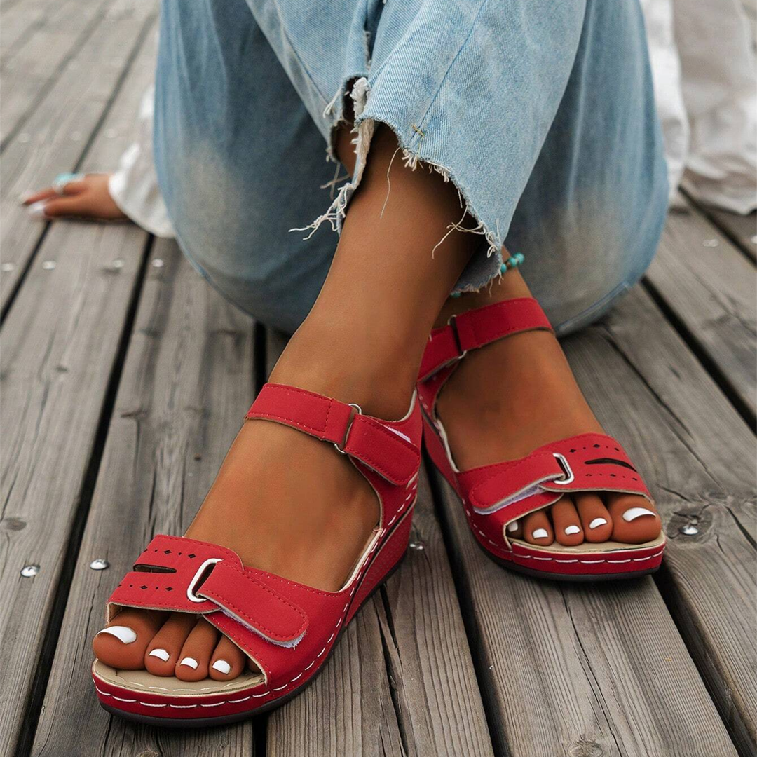 Nolwenn - Comfortabele en elegante sport sleehakken