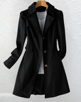 Gavryxa - Vrouwelijke vintage trenchcoat met getailleerde snit voor het midden van het seizoen