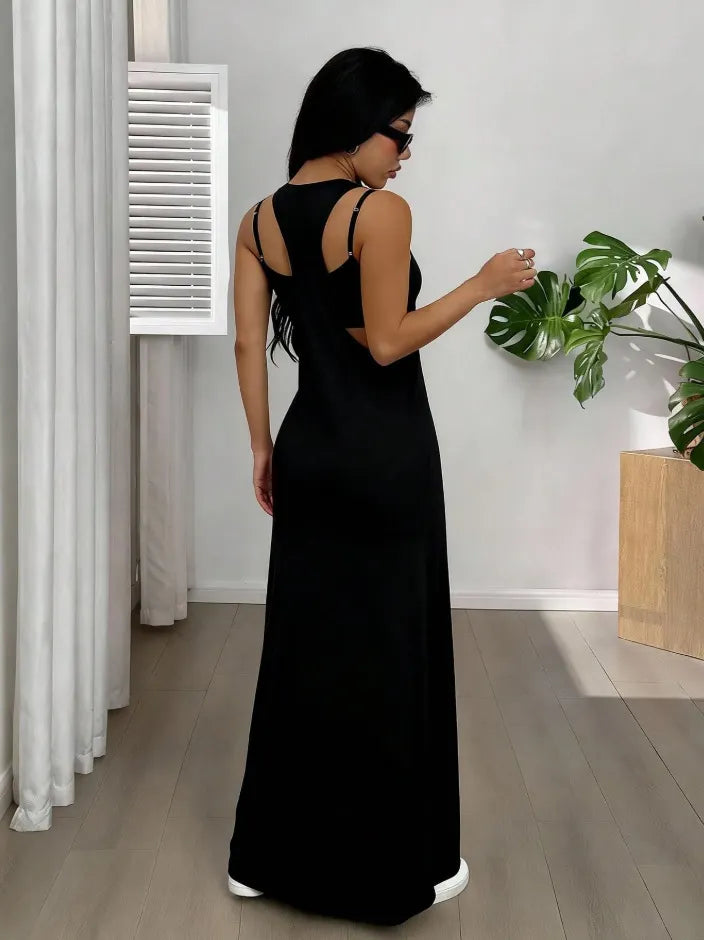 Dorissa - Lange jurk voor vrouwen met een tweedelig effect en zijuitsparingen