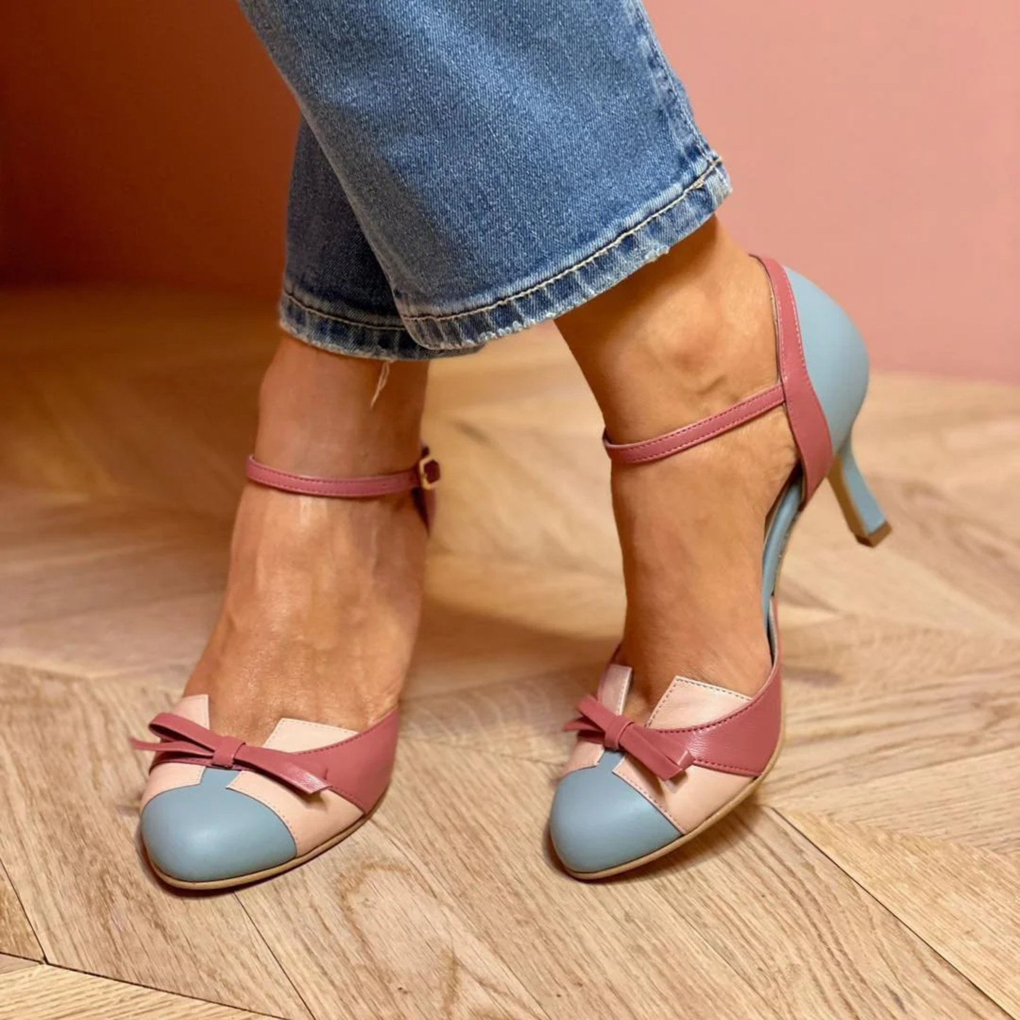 Qovira - Dames Sandalen Comfortabel Elegante Stabiele Hak Vintage Stijl Dagelijks