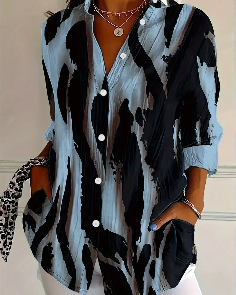 Telyra - Blouse Met Hoge Kraag Irregulier Print