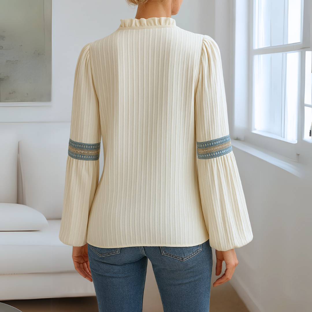 Mirabel - Kanten blouse met V-hals