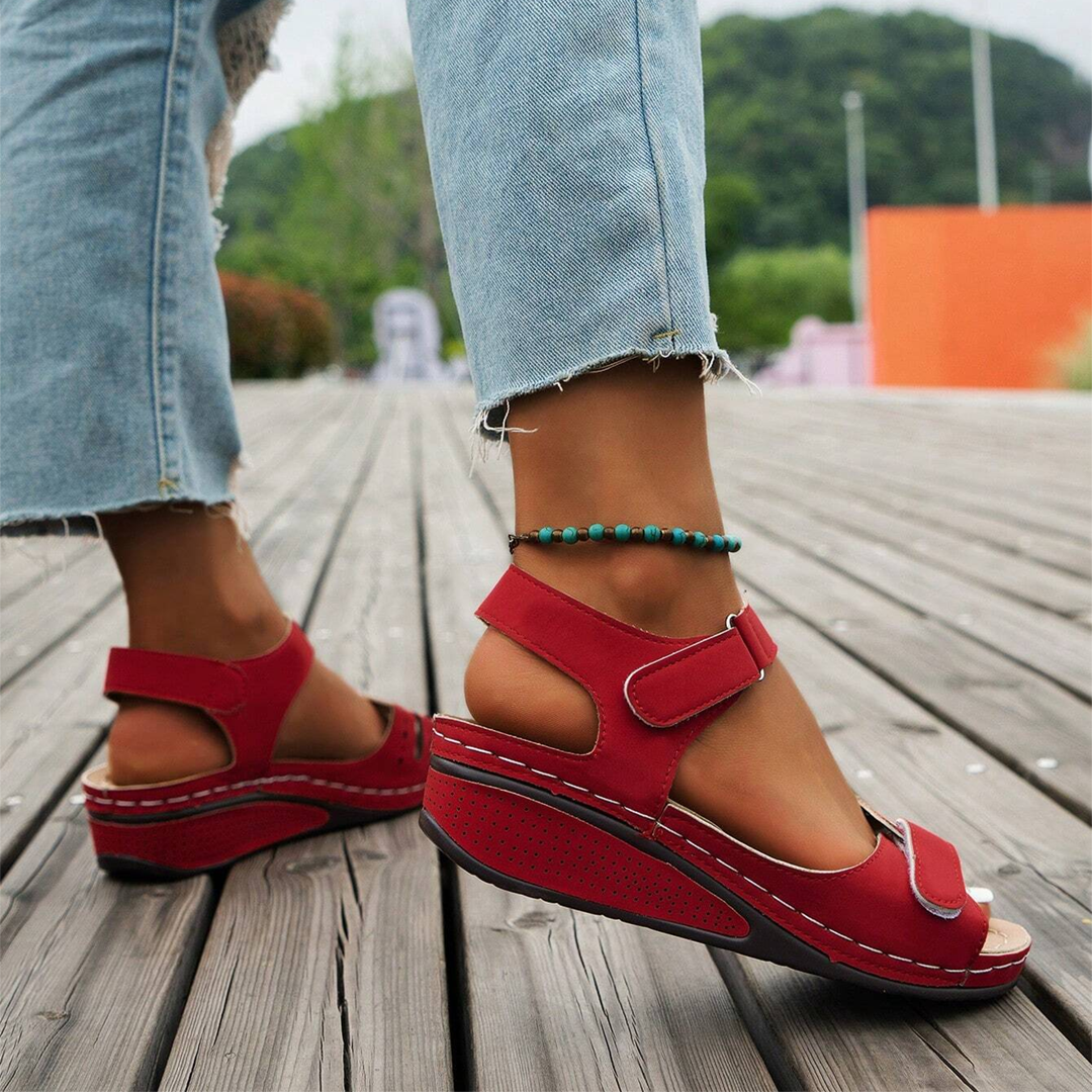 Nolwenn - Comfortabele en elegante sport sleehakken
