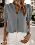 Flore - Blouse met korte mouwen en een V-hals