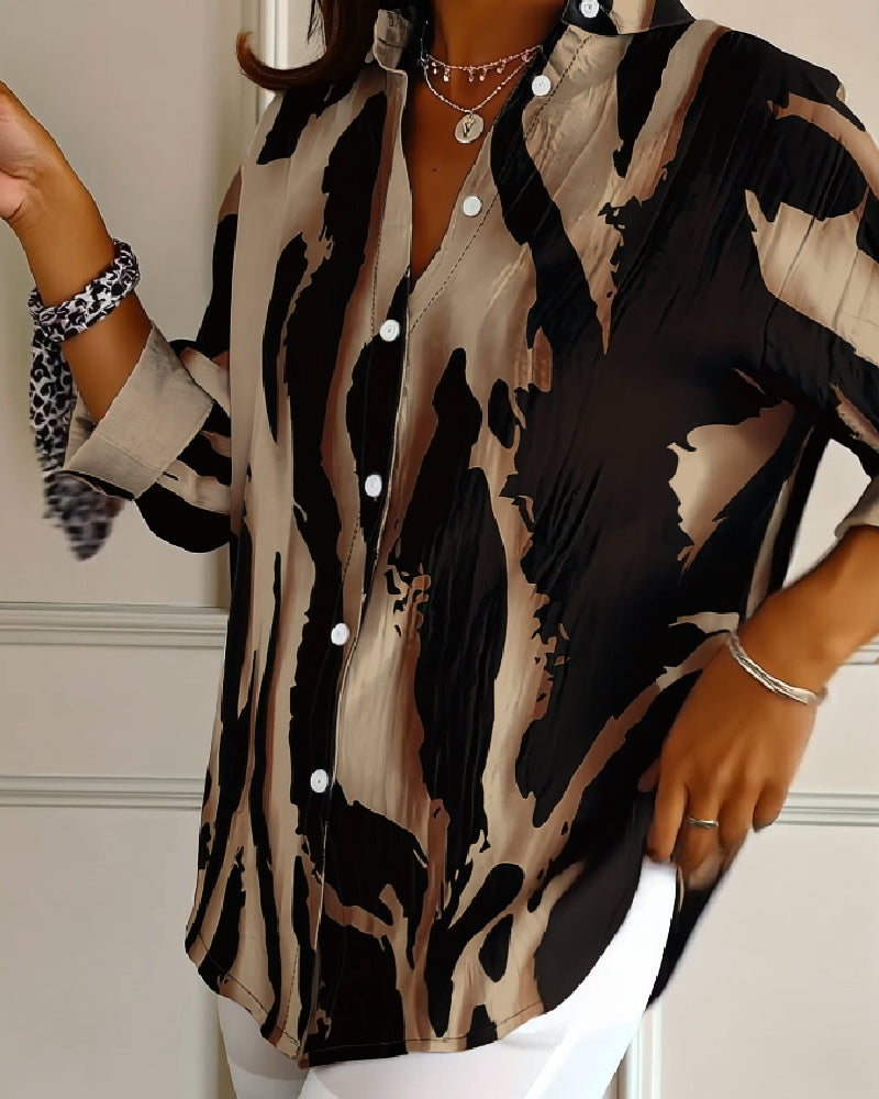 Telyra - Blouse Met Hoge Kraag Irregulier Print