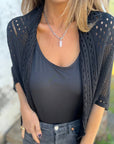 Alithia - licht vestje met halve mouwen