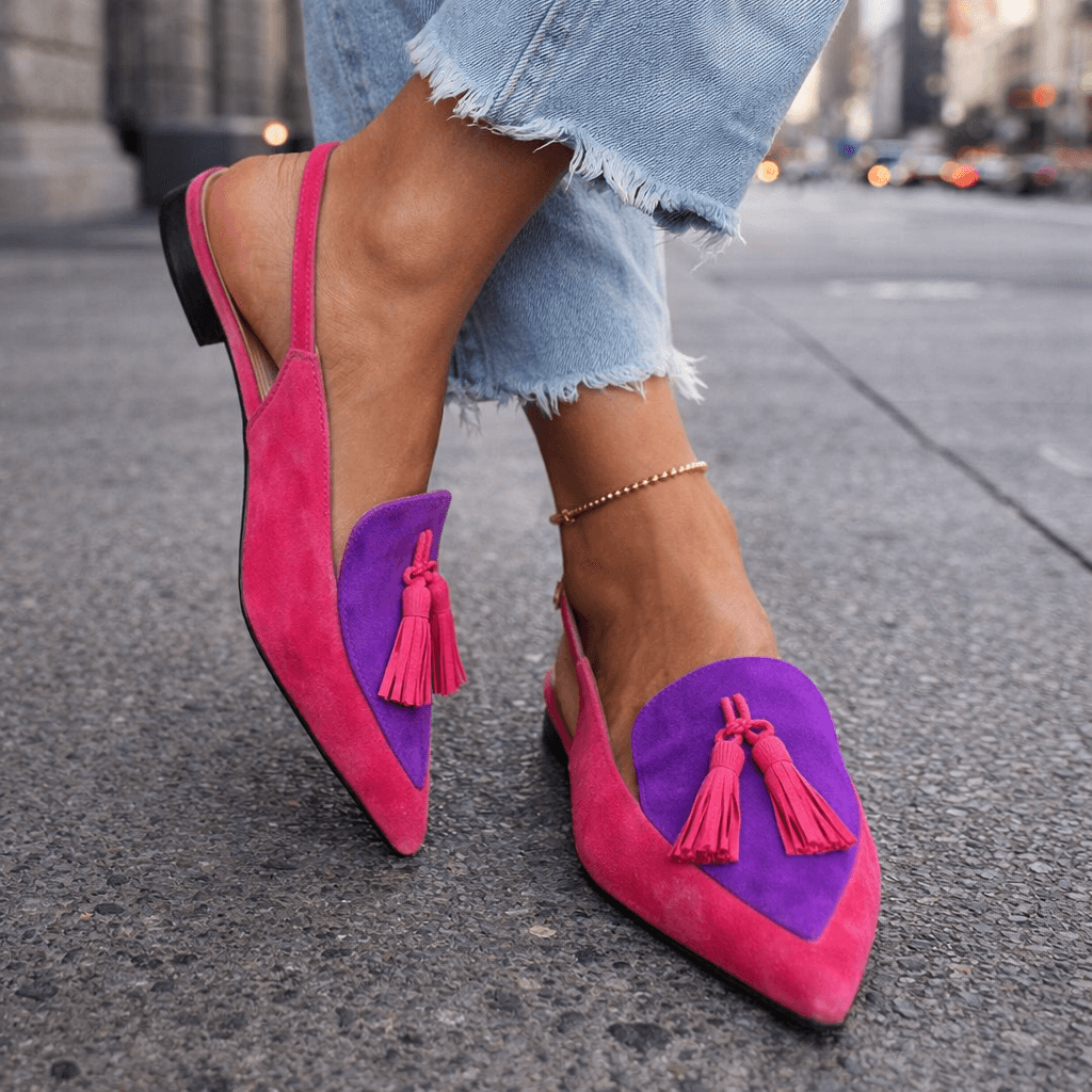 Nexoria - Elegante bicolor damesmules met trendy pompons