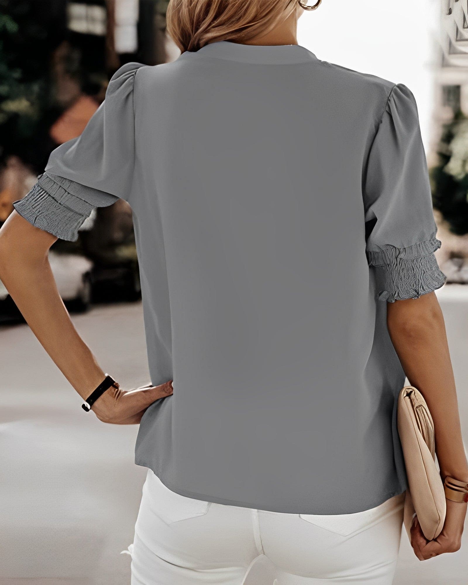 Flore - Blouse met korte mouwen en een V-hals