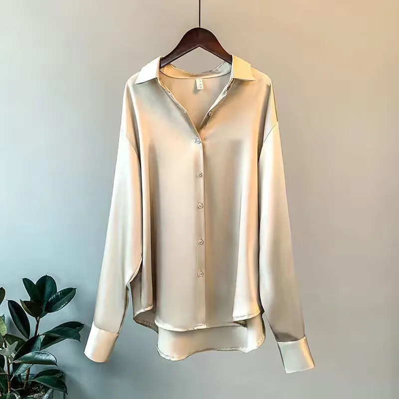 Leyla - Stijlvolle Santijnen Blouse