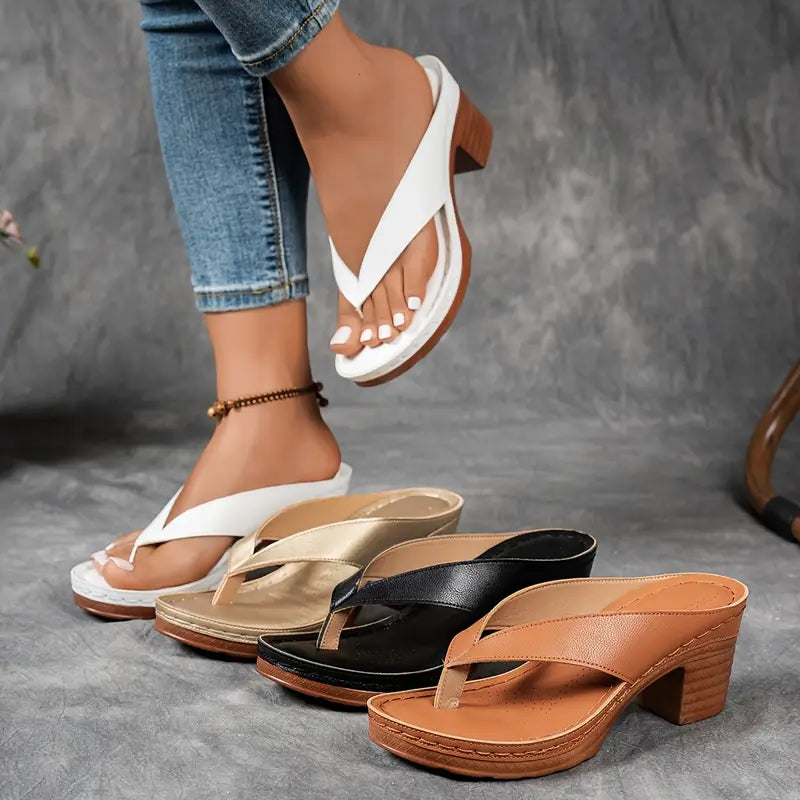 Fynavelle - Dames sandalen met comfortabele hak en elegante ergonomische zool