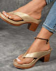 Fynavelle - Dames sandalen met comfortabele hak en elegante ergonomische zool