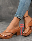 Fynavelle - Dames sandalen met comfortabele hak en elegante ergonomische zool