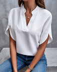 Kiana - Blouse Unicolore met Col en V