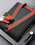 Norbert - Gebreide V-hals Vest met Contrasterende Details