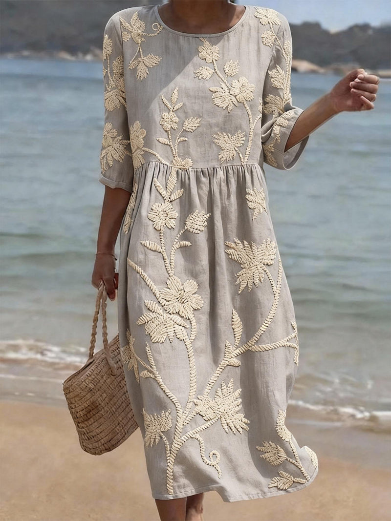 Delyth - Midi Vloeiende Broderie Jurk Vintage Elegantie