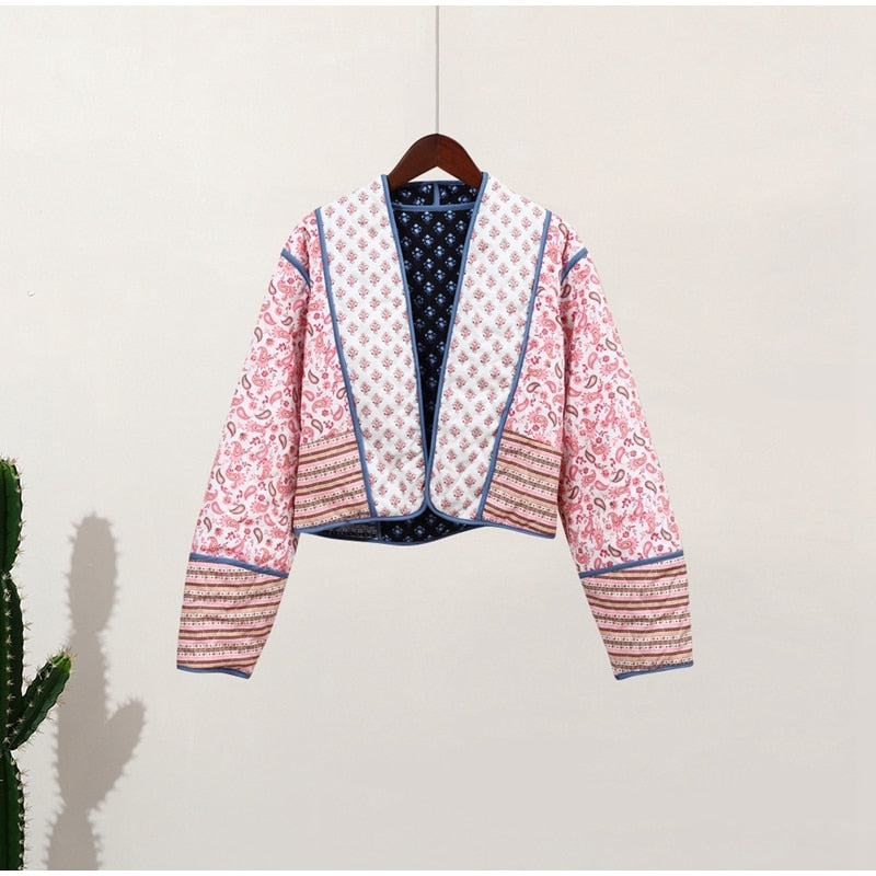 Mia- Twee Unieke Looks, één Stijl!