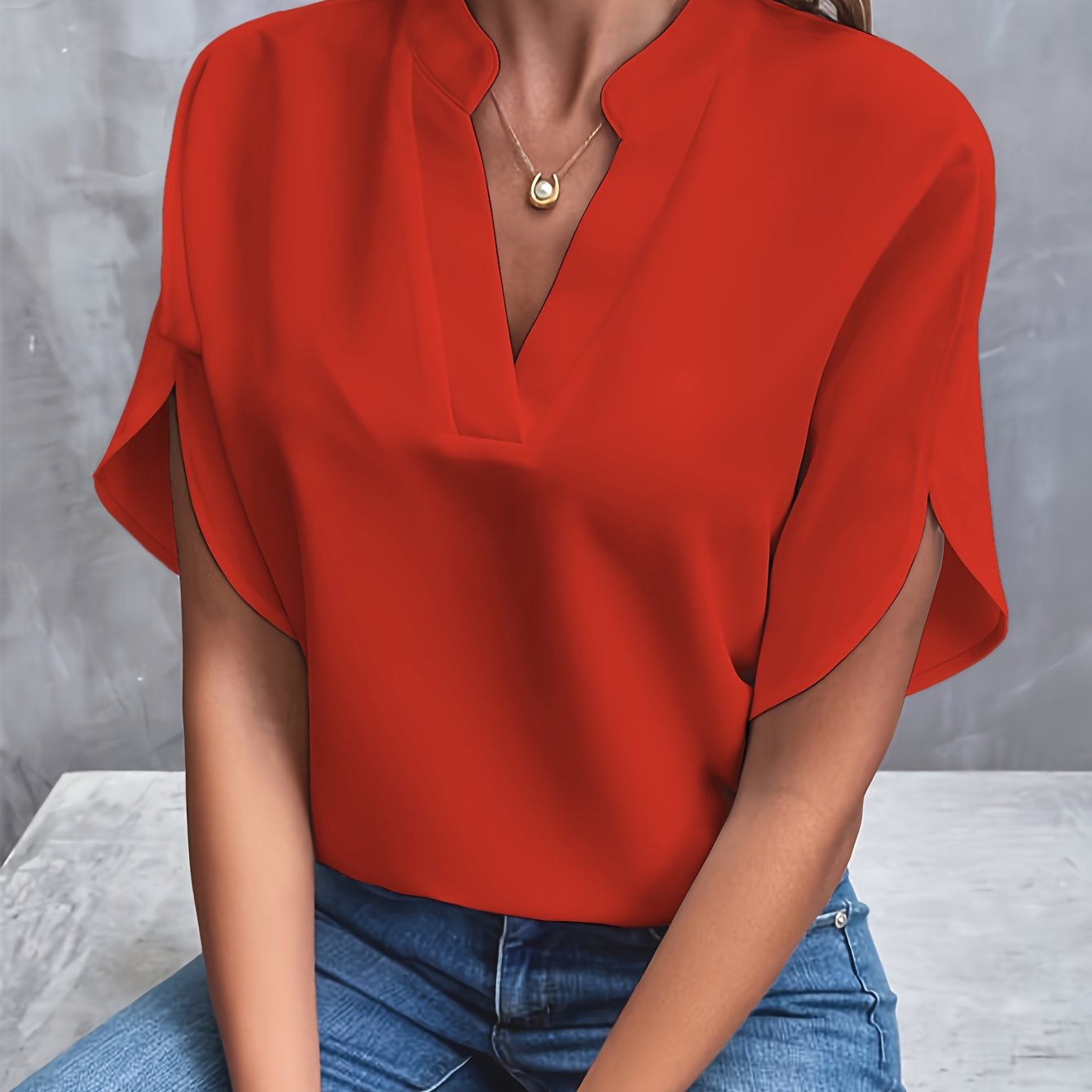 Kiana - Blouse Unicolore met Col en V