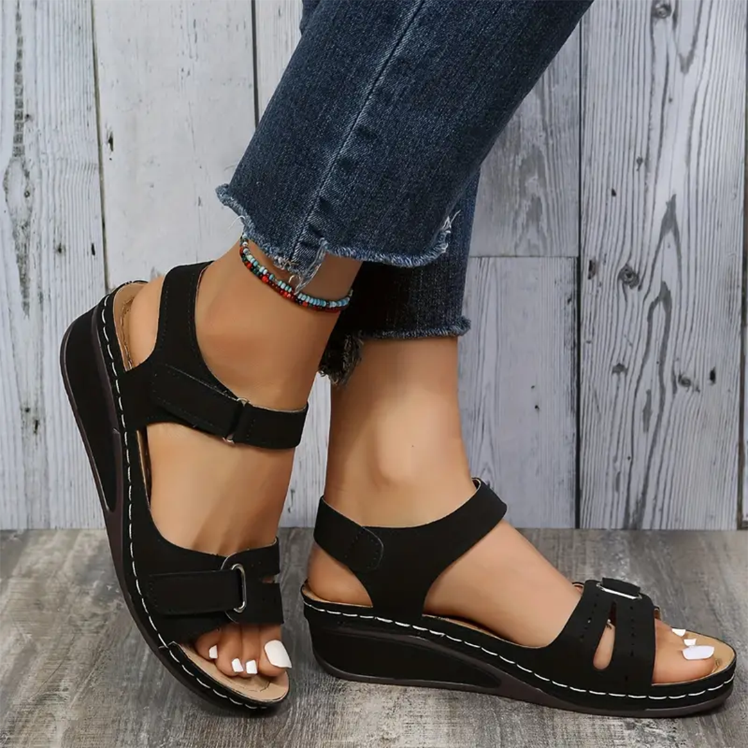 Nolwenn - Comfortabele en elegante sport sleehakken