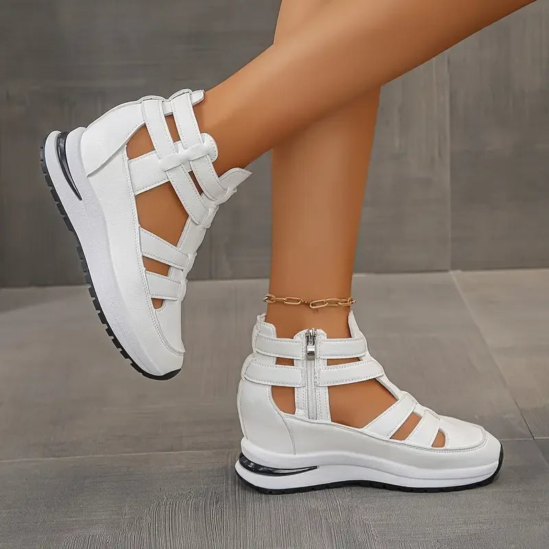 Romina - Elegante en lichtgewicht sandalen met sleehakken