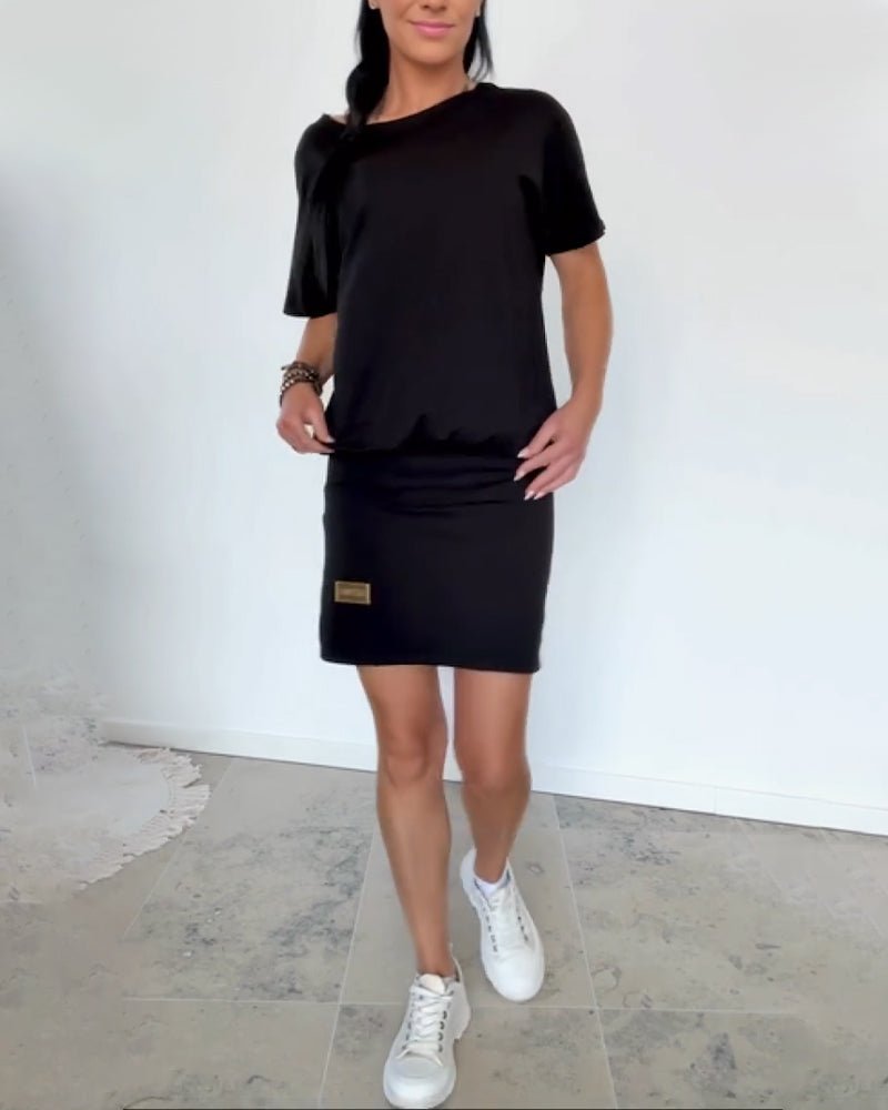 Demyra - Korte stretch jurk voor dames in zwart casual chic stijl