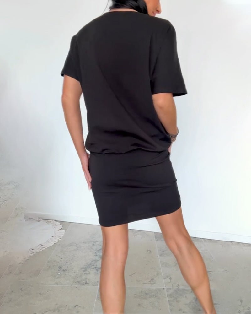 Demyra - Korte stretch jurk voor dames in zwart casual chic stijl