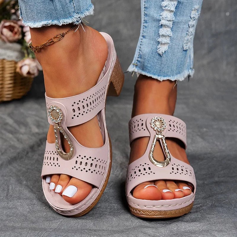 Novellea - Dames orthopedische sandalen met comfortabele en open hak