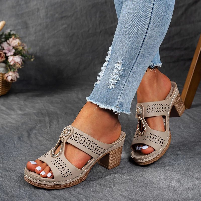 Novellea - Dames orthopedische sandalen met comfortabele en open hak