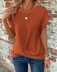 Clarissa - Elegante zomertop met ronde hals
