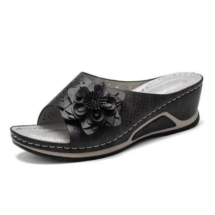 Gavrielle - Zachte Leren Sandalen Met Ondersteuning Voor De Voorkant