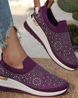 Azelisse - Dames instappers met strass en plateauzool