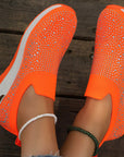 Azelisse - Dames instappers met strass en plateauzool